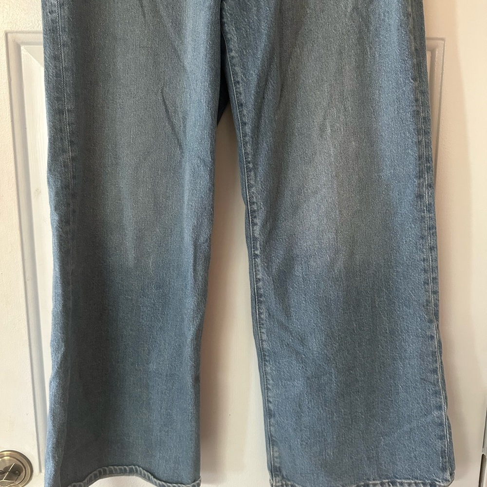Ann Taylor Wide Leg Jeans with patch pockets size 10P. - Picture 6 of 14